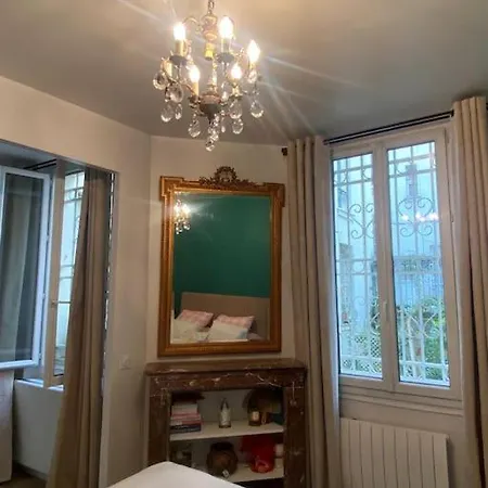 Renovated 16th Flat *