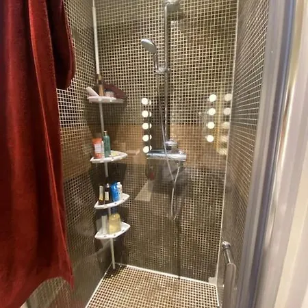 Renovated 16th Flat Appartement Paris